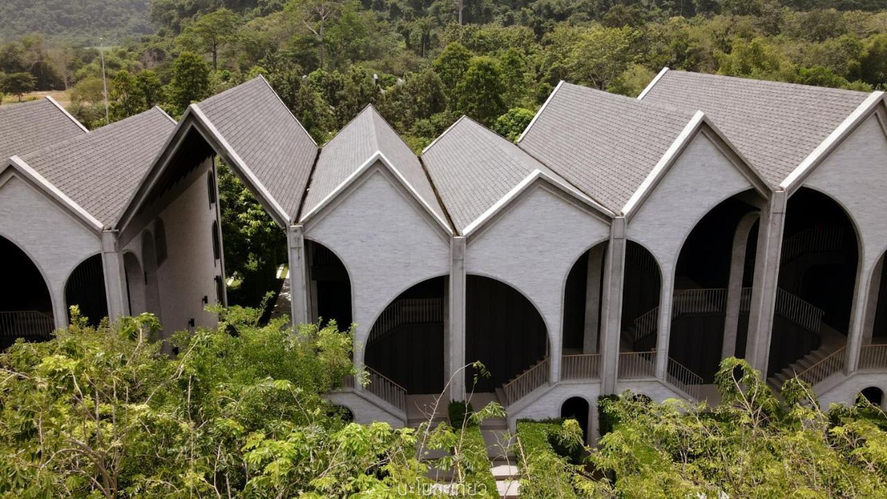 Hotel Labaris Khao Yai Mu Si Exterior foto